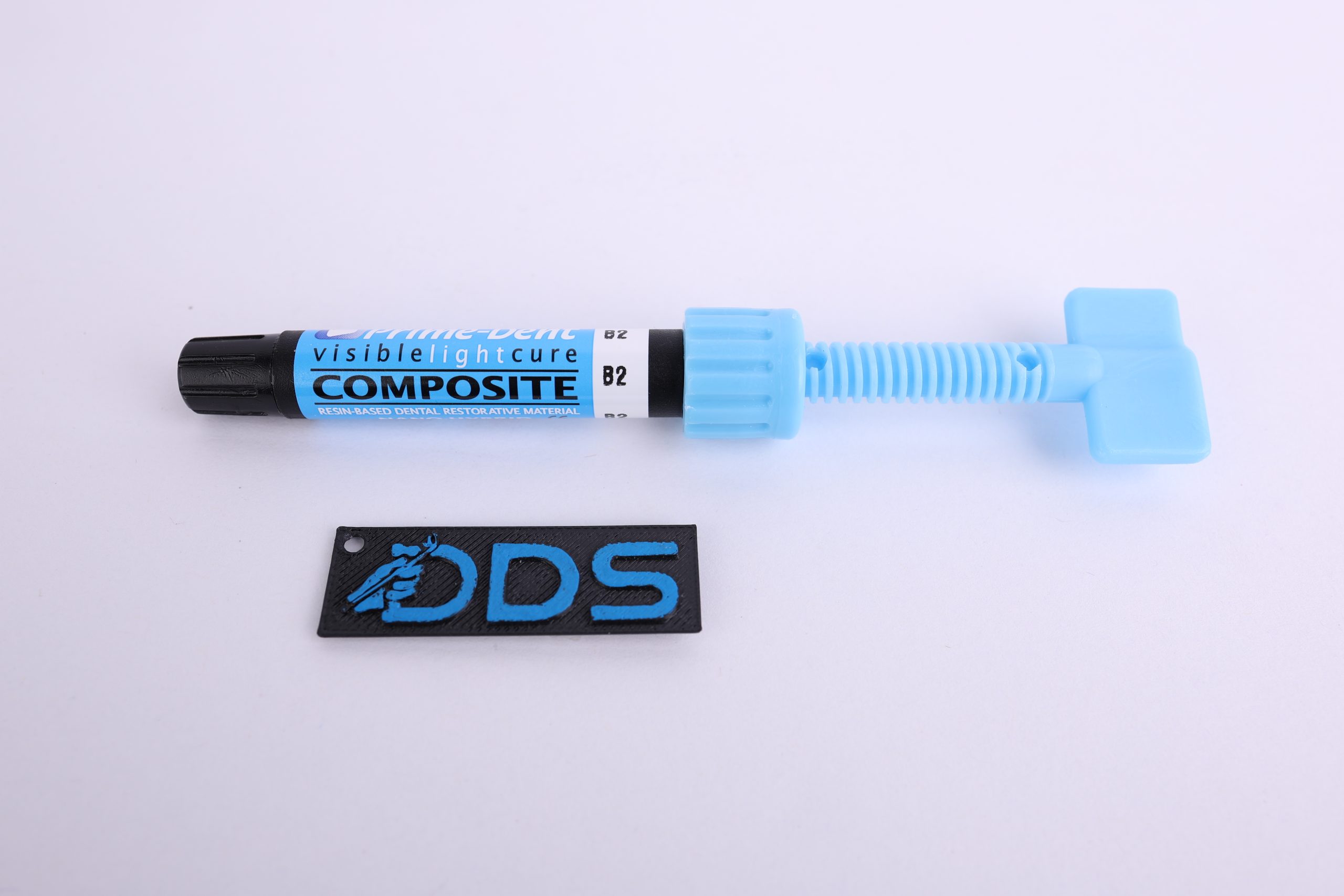 RESINA COLOR B2 NANO HIBRIDA PRIME DENT